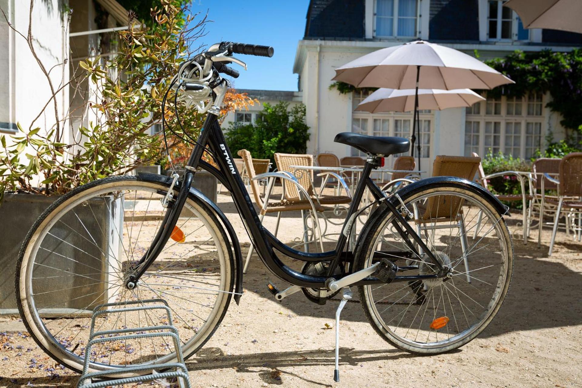 Hotel Mileade Le Domaine De La Blairie - Saumur Saint-Martin-de-la-Place Eksteriør bilde