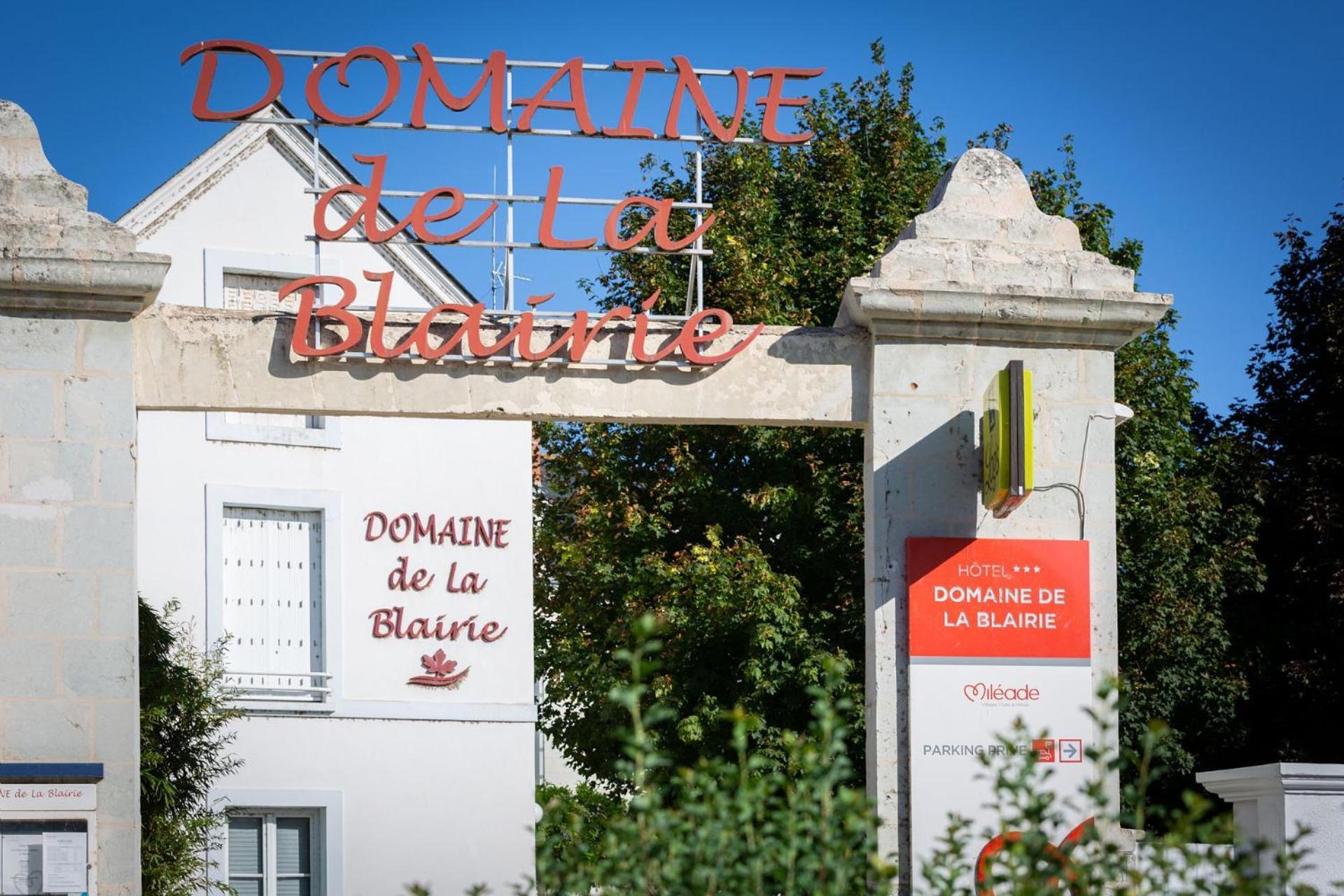 Hotel Mileade Le Domaine De La Blairie - Saumur Saint-Martin-de-la-Place Eksteriør bilde